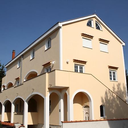 Apartments Jadera ปริฟลากา ภายนอก รูปภาพ